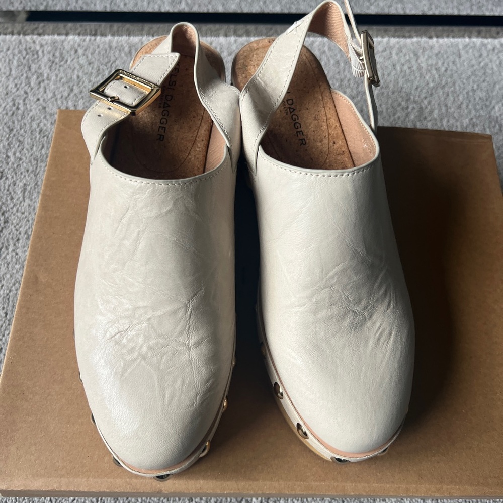 Kelsi Dagger Clogs - Brand New